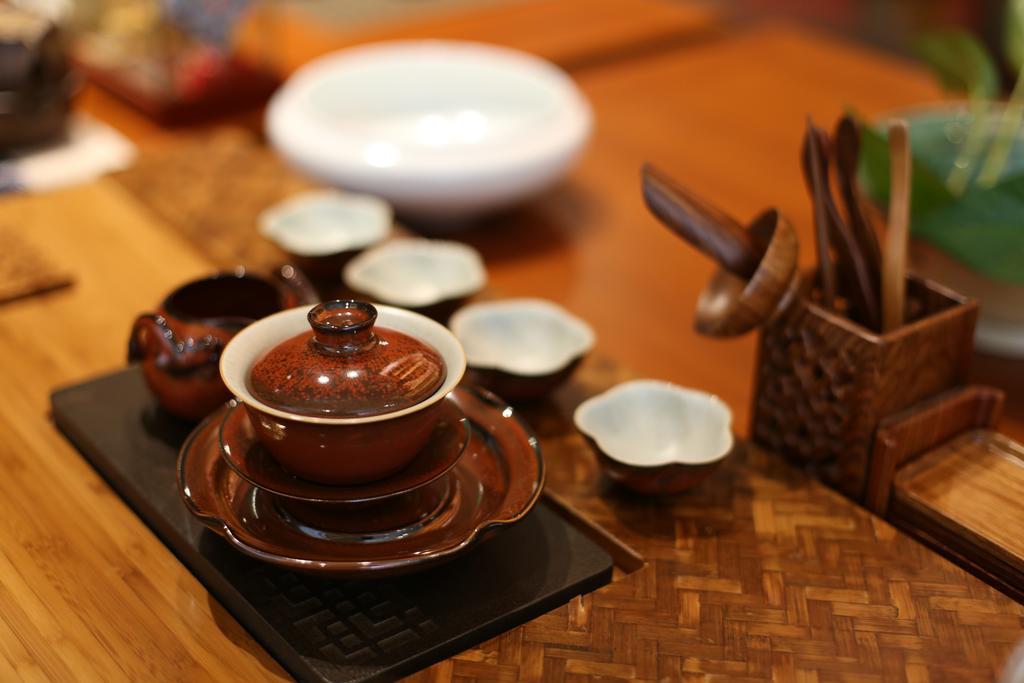 Chengdu Tibetan Hotel-Free Welcome Tibetan Tea Чэнду Экстерьер фото